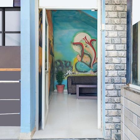 Super Collection O Chikmangaluru Near Railway Station Hotel Chikmagalur Ngoại thất bức ảnh